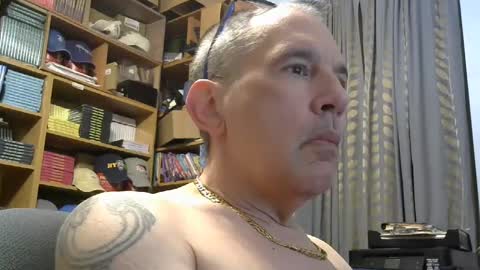 Snapshot of sluttyslave81 chatting on 03-03-25, 06:59 sluttyslave81 online show from 03-03-25, 06:59