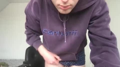 Snapshot of sluttystudent22 chatting on 03-28-26, 01:54 sluttystudent22 online show from 03-28-26, 01:54