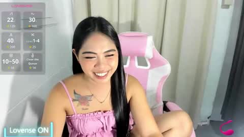 Snapshot of slutyshaine chatting on 06-11-26, 12:19 slutyshaine online show from 06-11-26, 12:19