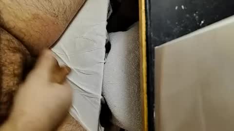 Snapshot of small_1986 chatting on 05-01-26, 10:25 transmisin gratuita bajo demanda free broadcast on demand online show from 05-01-26, 10:25