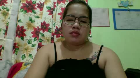 Snapshot of small_boobs59 chatting on 11-05-25, 10:26 Lovewella online show from 11-05-25, 10:26