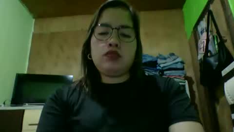 Snapshot of small_boobs59 chatting on 11-21-25, 08:46 Lovewella online show from 11-21-25, 08:46