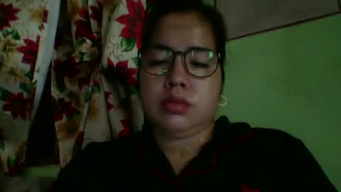 Snapshot of small_boobs59 chatting on 11-24-25, 12:21 Lovewella online show from 11-24-25, 12:21