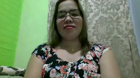 Snapshot of small_boobs59 chatting on 11-30-25, 07:34 Lovewella online show from 11-30-25, 07:34