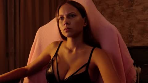 Emma online show from 10-15-25, 06:30