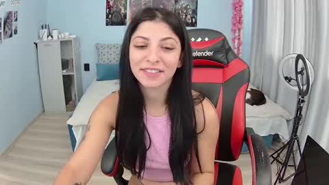 Snapshot of small_horny_girl chatting on 10-04-25, 08:34 small_horny_girl online show from 10-04-25, 08:34