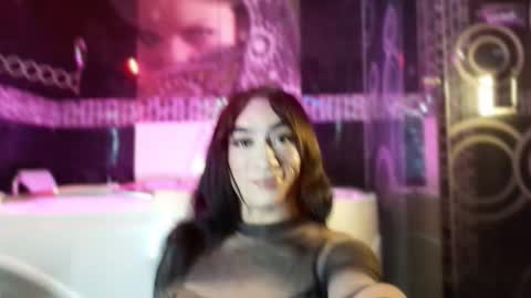 Small Hot19 online show from 02-14-26, 09:50