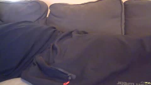 smallandshy1980 online show from 01-14-26, 09:26