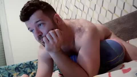 Snapshot of smallcock2850 chatting on 12-17-25, 10:10 smallcock2850 online show from 12-17-25, 10:10