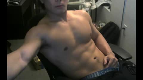 Snapshot of smallfox69 chatting on 09-28-25, 08:52 smallfox online show from 09-28-25, 08:52