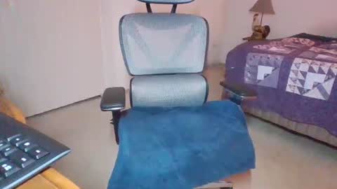 smallguyx online show from 09-18-25, 06:15