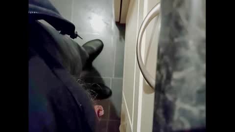 Small Hairy Uncut online show from 01-03-25, 11:01