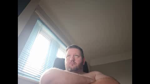 smallone19832 online show from 12-17-24, 09:28