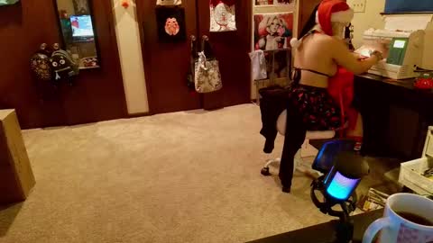 Snapshot of smallqueenalice chatting on 12-09-24, 07:50 Queen Alice online show from 12-09-24, 07:50