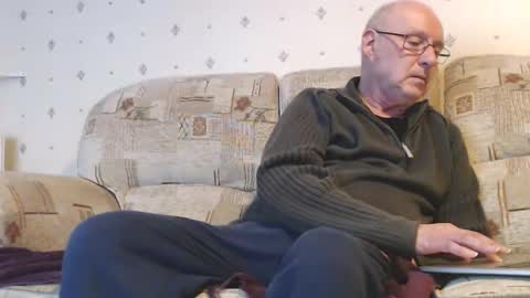 Steve online show from 12-17-24, 09:16