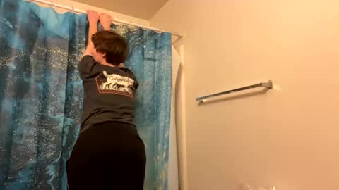 smalltshbigtits online show from 01-15-26, 10:42