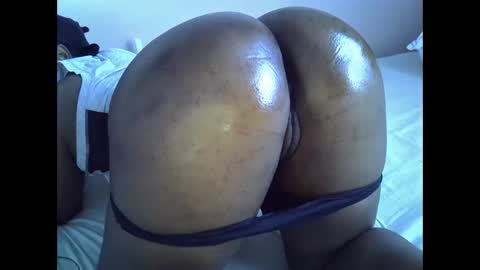 smart_lilly online show from 11-29-25, 04:59