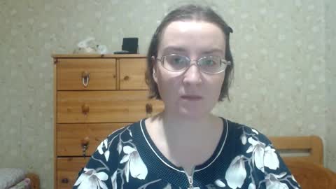 smart_rose online show from 03-18-26, 08:45