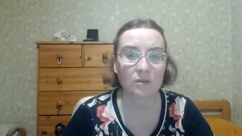 smart_rose online show from 04-02-26, 06:05