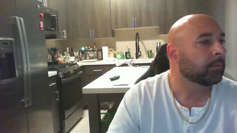 smashing_machine_412 online show from 12-16-24, 05:17