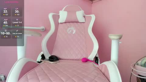 Snapshot of smile_girl22 chatting on 12-01-24, 04:29 Dulce online show from 12-01-24, 04:29