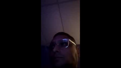 Snapshot of smilehiguy chatting on 10-16-25, 07:53 smilehiguy online show from 10-16-25, 07:53