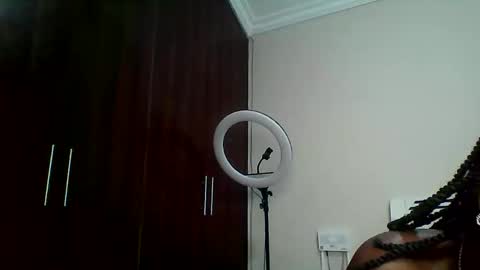 Snapshot of smiley_chocolate chatting on 02-09-26, 09:19 Smiley chocolate online show from 02-09-26, 09:19