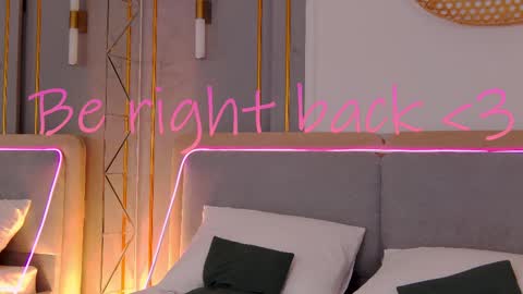 Snapshot of smiley_mia_ chatting on 03-02-25, 11:50 Mia online show from 03-02-25, 11:50