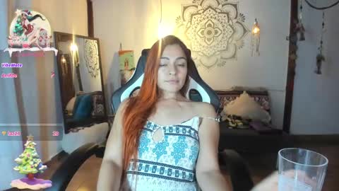 Snapshot of smilingsalor chatting on 12-29-24, 02:06 SmilingSalor online show from 12-29-24, 02:06