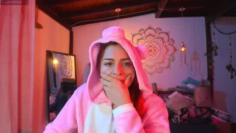 Snapshot of smilingsalor chatting on 12-30-24, 02:42 SmilingSalor online show from 12-30-24, 02:42