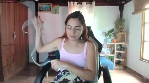 Snapshot of smilingsalor chatting on 02-01-25, 05:37 SmilingSalor online show from 02-01-25, 05:37