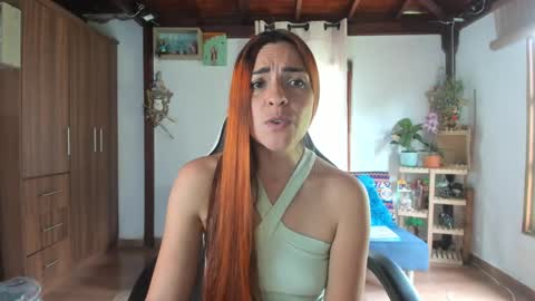 Snapshot of smilingsalor chatting on 02-16-25, 06:21 SmilingSalor online show from 02-16-25, 06:21