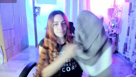 Snapshot of smilingsalor chatting on 10-15-25, 02:33 SmilingSalor online show from 10-15-25, 02:33