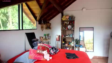 Snapshot of smilingsalor chatting on 10-26-25, 04:24 SmilingSalor online show from 10-26-25, 04:24