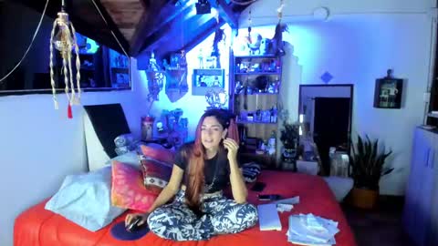 Snapshot of smilingsalor chatting on 11-12-25, 04:35 SmilingSalor online show from 11-12-25, 04:35