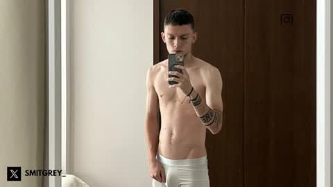 Snapshot of smitgrey chatting on 11-23-25, 08:08 SMIT online show from 11-23-25, 08:08