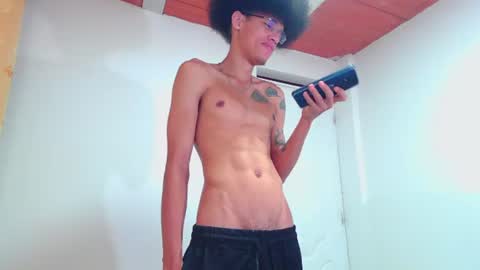 Snapshot of smith_gael chatting on 06-24-26, 04:06 Smith Gael online show from 06-24-26, 04:06