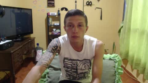 Snapshot of smith_lechosoxxx chatting on 09-09-25, 10:53 smith_lechosoxxx online show from 09-09-25, 10:53