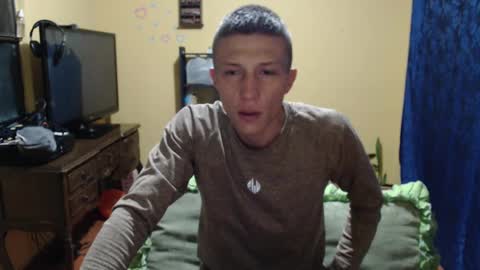 Snapshot of smith_lechosoxxx chatting on 09-21-25, 06:04 smith_lechosoxxx online show from 09-21-25, 06:04