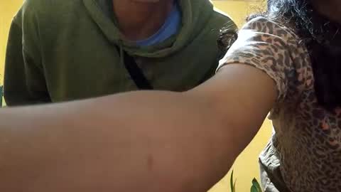 Snapshot of smith_lechosoxxx chatting on 10-10-25, 02:21 smith_lechosoxxx online show from 10-10-25, 02:21