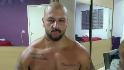 Snapshot of smithduke chatting on 02-14-25, 03:43 smithduke online show from 02-14-25, 03:43