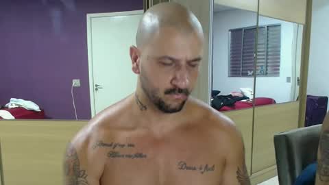 Snapshot of smithduke chatting on 02-18-25, 02:38 smithduke online show from 02-18-25, 02:38