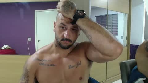 Snapshot of smithduke chatting on 02-18-25, 10:36 smithduke online show from 02-18-25, 10:36