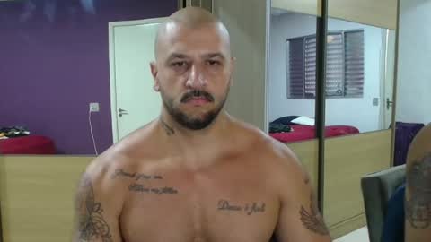 Snapshot of smithduke chatting on 03-01-25, 03:05 smithduke online show from 03-01-25, 03:05