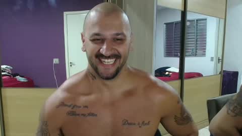 Snapshot of smithduke chatting on 03-04-25, 11:00 smithduke online show from 03-04-25, 11:00