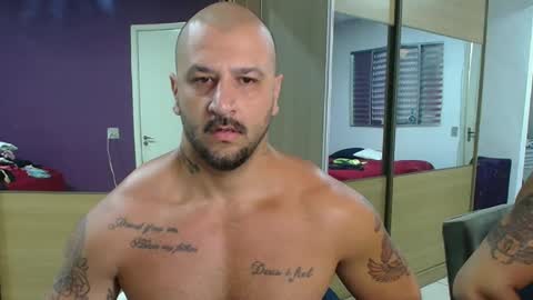 Snapshot of smithduke chatting on 03-05-25, 02:12 smithduke online show from 03-05-25, 02:12