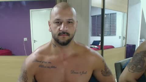 Snapshot of smithduke chatting on 03-09-25, 06:17 smithduke online show from 03-09-25, 06:17