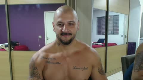 Snapshot of smithduke chatting on 03-10-25, 06:12 smithduke online show from 03-10-25, 06:12