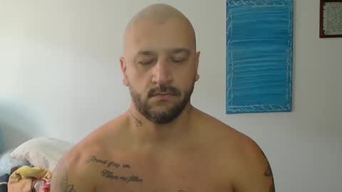 Snapshot of smithduke chatting on 09-21-25, 03:46 smithduke online show from 09-21-25, 03:46