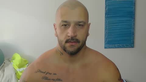 Snapshot of smithduke chatting on 10-06-25, 05:10 smithduke online show from 10-06-25, 05:10